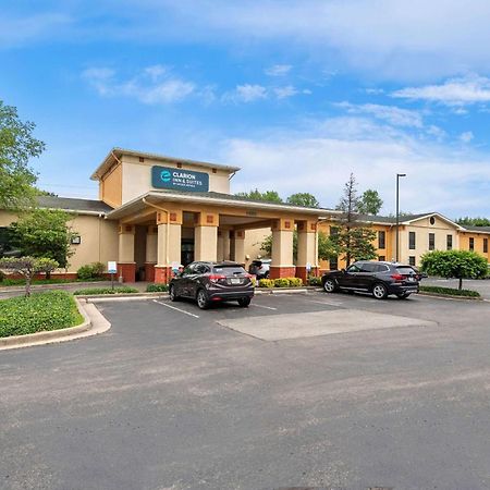 Clarion Inn & Suites Northwest Indianapolis Zewnętrze zdjęcie