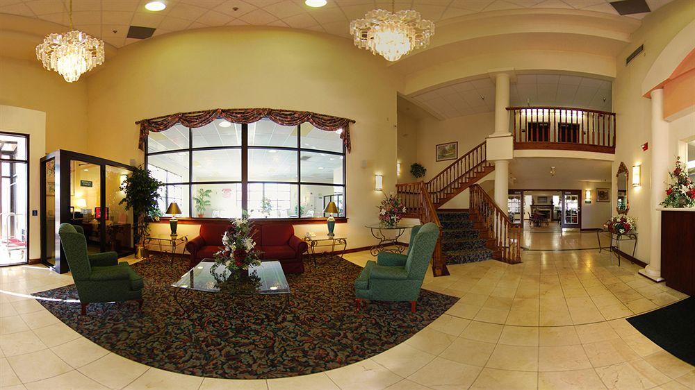 Clarion Inn & Suites Northwest Indianapolis Zewnętrze zdjęcie