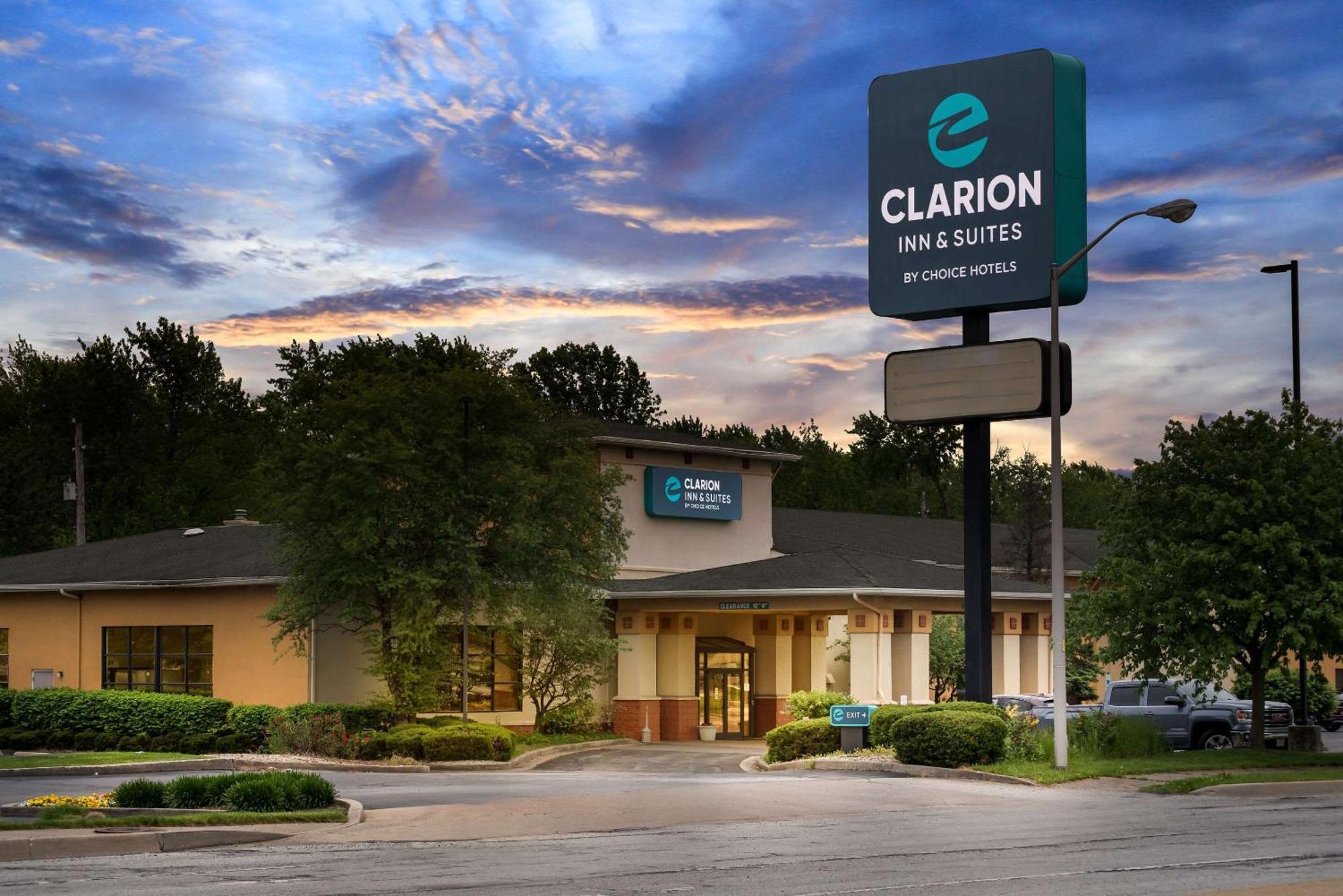 Clarion Inn & Suites Northwest Indianapolis Zewnętrze zdjęcie