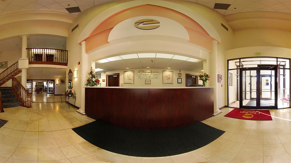 Clarion Inn & Suites Northwest Indianapolis Zewnętrze zdjęcie